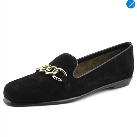 AEROSOLES Shoes - Aerosoles Betaray black velvet mules flats 11 EUC